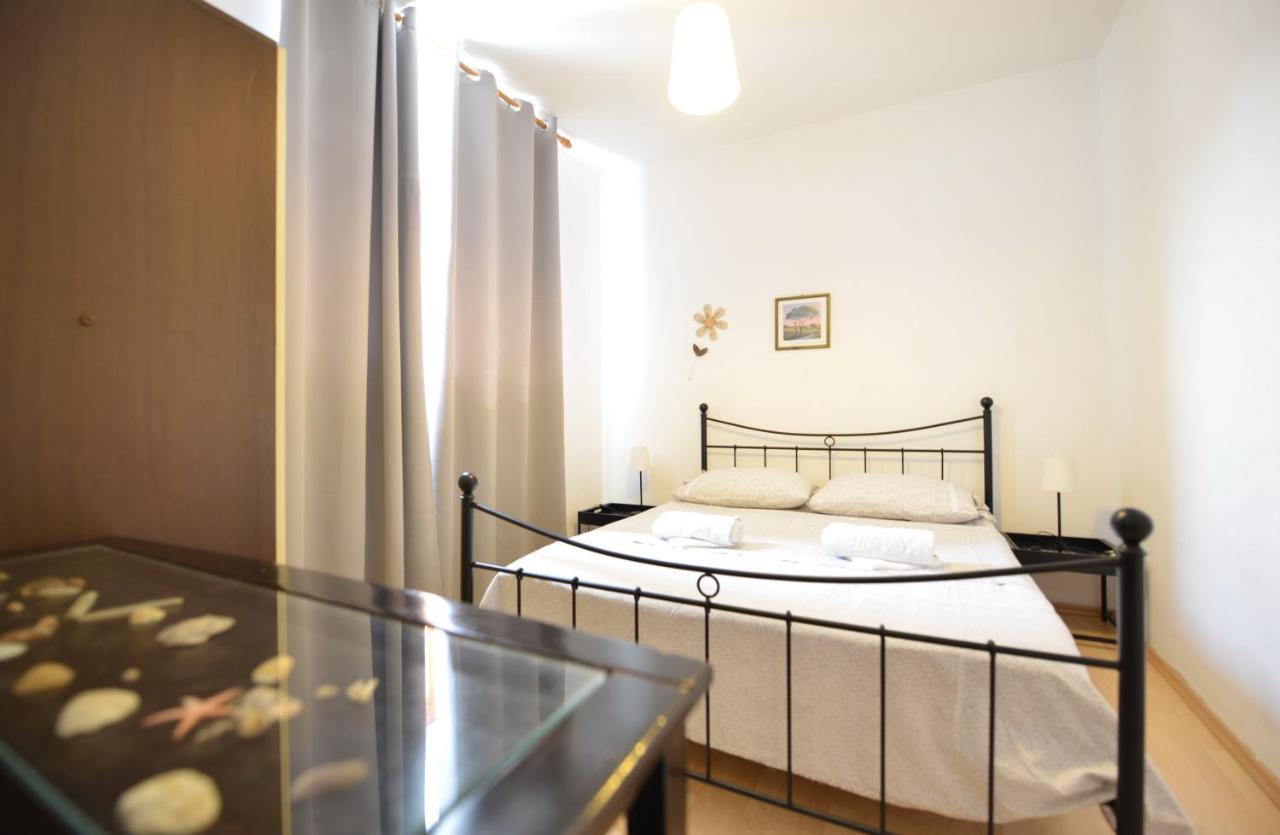Apartman Perovic Zadar Ngoại thất bức ảnh